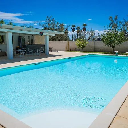 Villa El Capitano With Garden And Pool - Happy Rentals Muro Leccese Exterior photo
